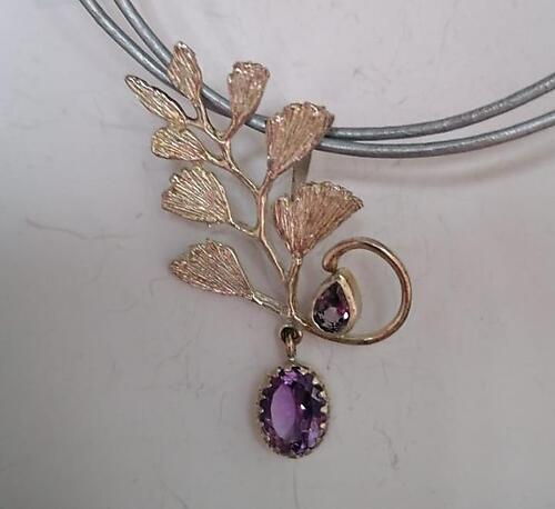 Mosaic pendant necklace